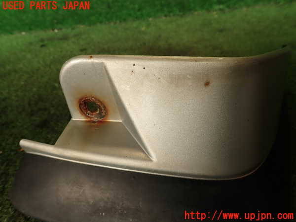 2UPJ-24931454]サニー(FB15)右リアマッドガード(泥除け) 中古_m0002.jpg