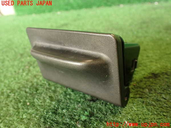 2UPJ-24937821]サニー(FB15)灰皿1 中古_m0001.jpg