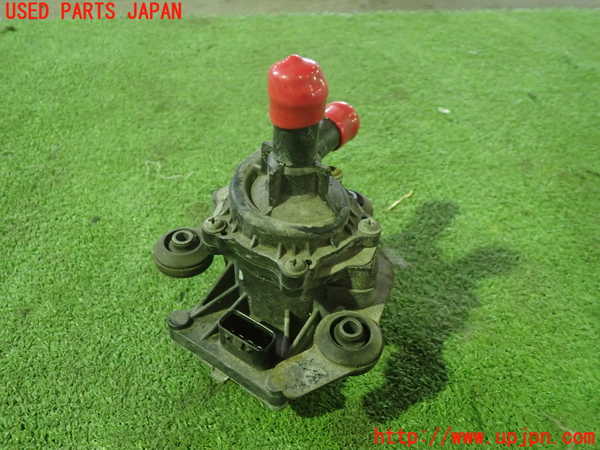 1UPJ-24942110]エスティマハイブリッド(AHR20W)ウォーターポンプ 中古_m0002.jpg