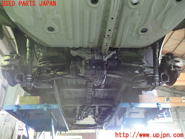 1UPJ-24945380]エスティマハイブリッド(AHR20W)リアアクスルビーム 中古_m0001.jpg