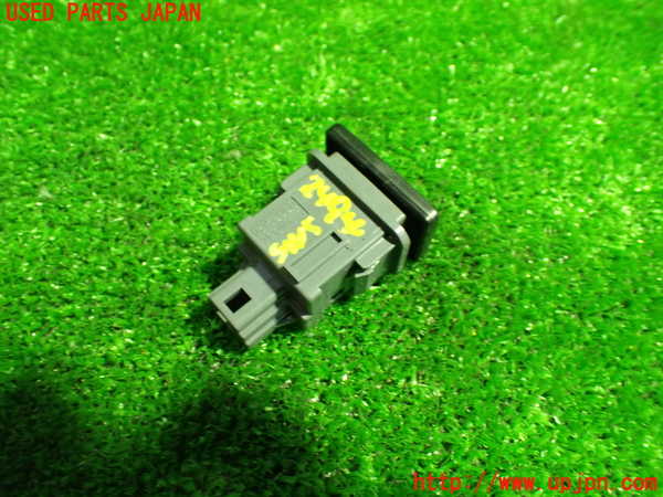 1UPJ-24946310]エスティマハイブリッド(AHR20W)スイッチ5（EV） 中古_m0003.jpg