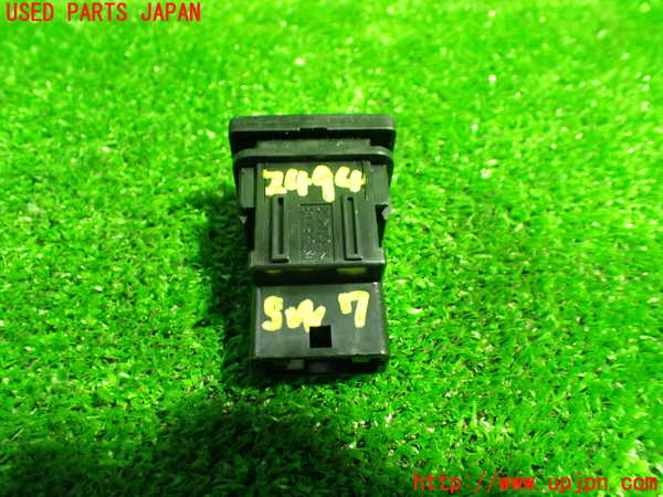 1UPJ-24946312]エスティマハイブリッド(AHR20W)スイッチ7（AC 100V） 中古_m0003.jpg