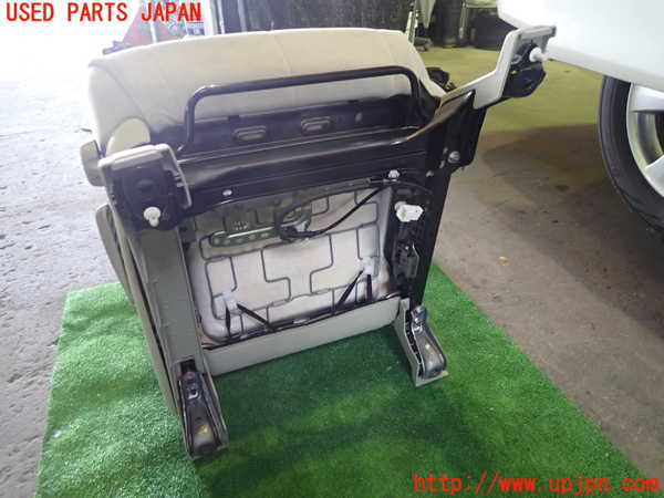 1UPJ-24947035]エスティマハイブリッド(AHR20W)運転席シート 中古_m0005.jpg