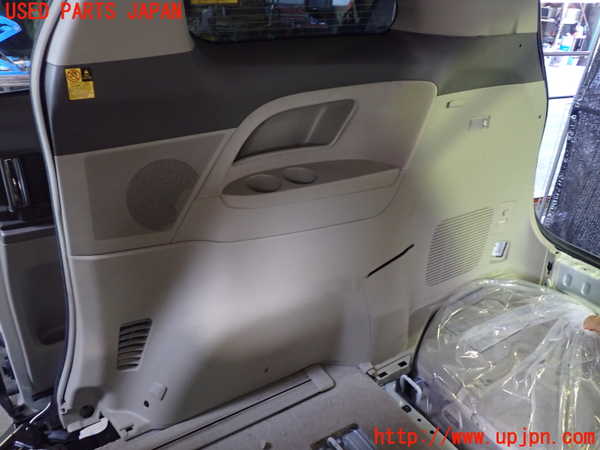 1UPJ-24947675]エスティマハイブリッド(AHR20W)右リアピラートリム 中古_m0004.jpg