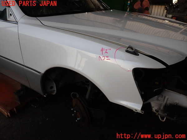 2UPJ-24951080]クラウン マジェスタ(JZS177)右前フェンダー 中古_m0001.jpg