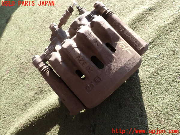 2UPJ-24954080]クラウン マジェスタ(JZS177)右フロントキャリパー 中古_m0001.jpg