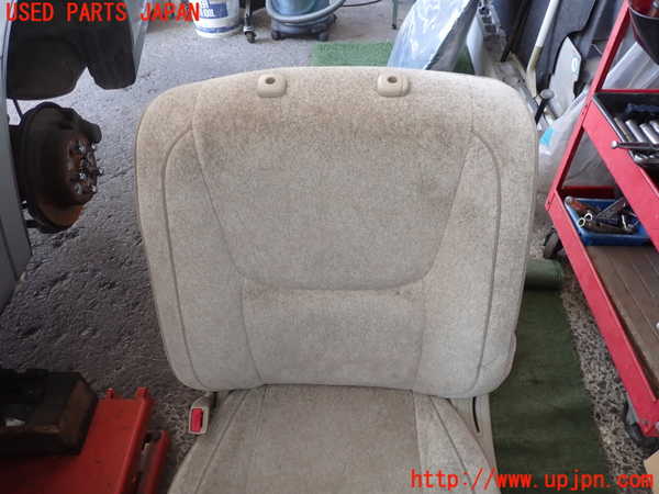 2UPJ-24957065]クラウン マジェスタ(JZS177)助手席シート 中古_m0002.jpg