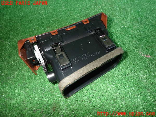 2UPJ-24957528]クラウン マジェスタ(JZS177)エアコン吹き出し口3 左 中古_m0002.jpg