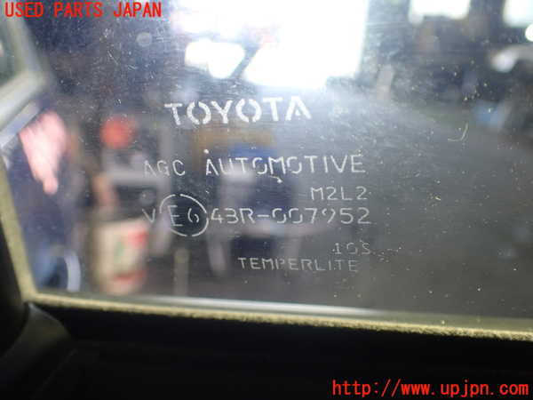 5UPJ-24961290]ヤリス(YARIS) ハイブリッド(MXPH10)右後ドア M2L2 中古_m0003.jpg