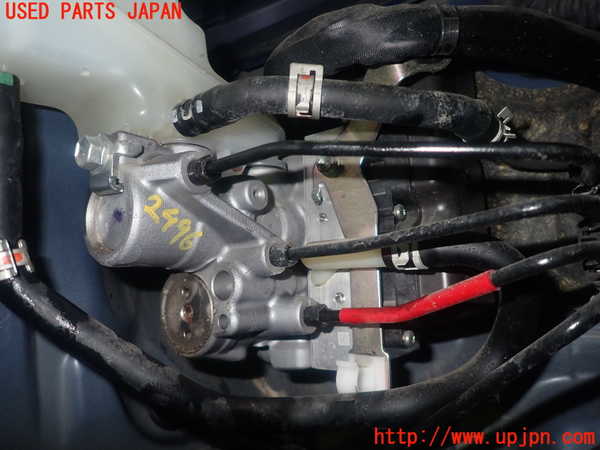1UPJ-24964050]ヤリス(YARIS) ハイブリッド(MXPH10)ブレーキマスターシリンダー 中古_m0003.jpg