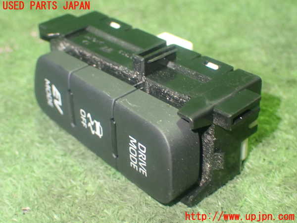 1UPJ-24966308]ヤリス(YARIS) ハイブリッド(MXPH10)スイッチ3（走行モード） 中古_m0002.jpg