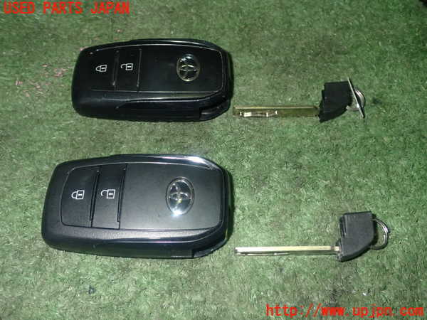 1UPJ-24966110]ヤリス(YARIS) ハイブリッド(MXPH10)エンジンコンピューター 中古_m0004.jpg