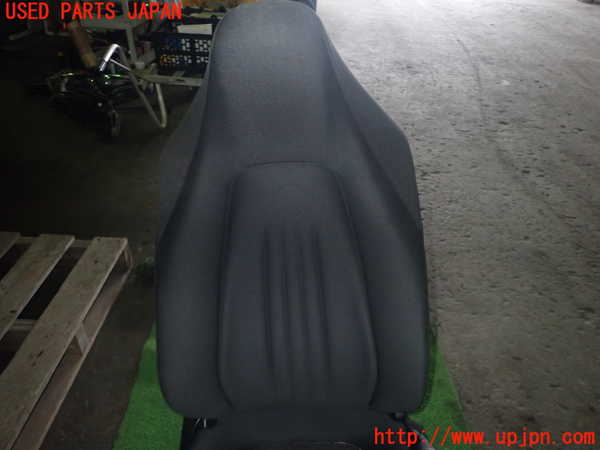5UPJ-24967035]ヤリス(YARIS) ハイブリッド(MXPH10)運転席シート 中古_m0002.jpg