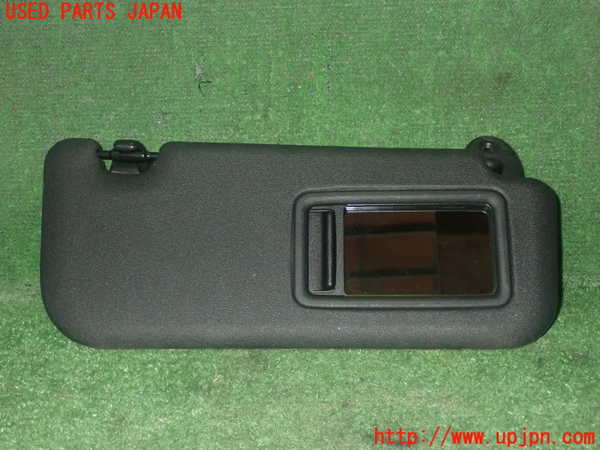 1UPJ-24967625]ヤリス(YARIS) ハイブリッド(MXPH10)室内サンバイザー右側 中古_m0003.jpg