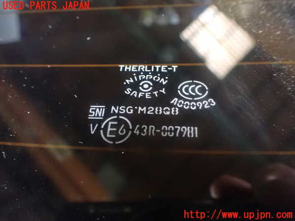 5UPJ-24971560]BRZ(86)(ZD8)リアガラス NSG M28Q8 中古_m0004.jpg