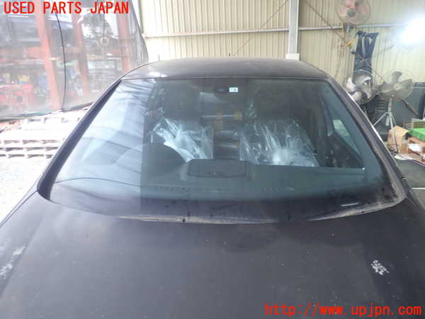 5UPJ-24981195]VW ゴルフ R32(1KBUBF)フロントガラス SEKURIT M2116B 中古_m0001.jpg