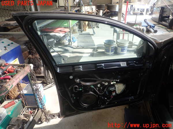 5UPJ-24981260]VW ゴルフ R32(1KBUBF)左前ドア SEKURIT M635 中古_m0003.jpg