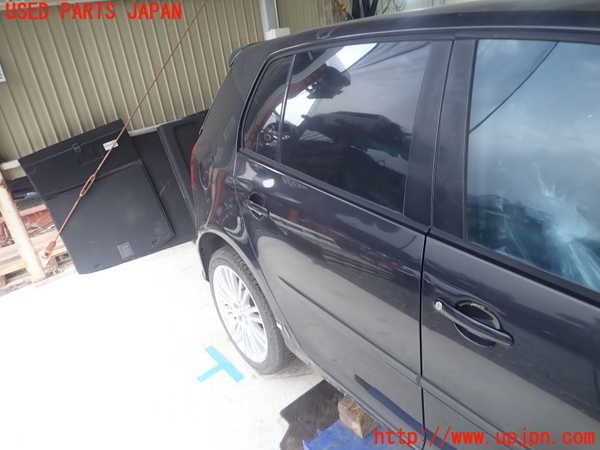 1UPJ-24981290]VW ゴルフ R32(1KBUBF)右後ドア 中古_m0001.jpg
