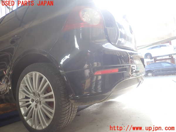 1UPJ-24981610]VW ゴルフ R32(1KBUBF)リアバンパー 中古_m0003.jpg