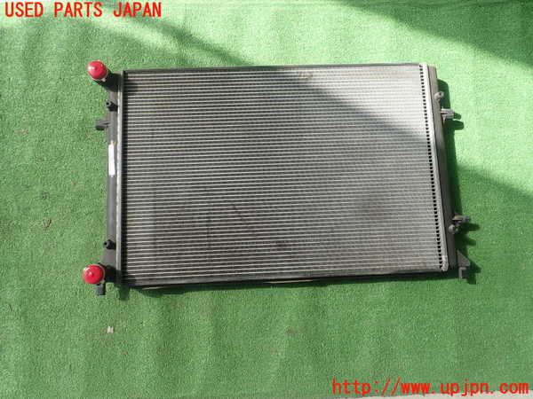 1UPJ-24982321]VW ゴルフ R32(1KBUBF)ラジエーター1 中古_m0001.jpg