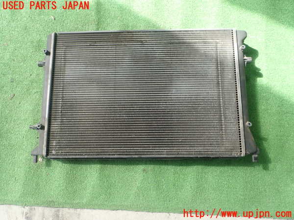 1UPJ-24982321]VW ゴルフ R32(1KBUBF)ラジエーター1 中古_m0002.jpg