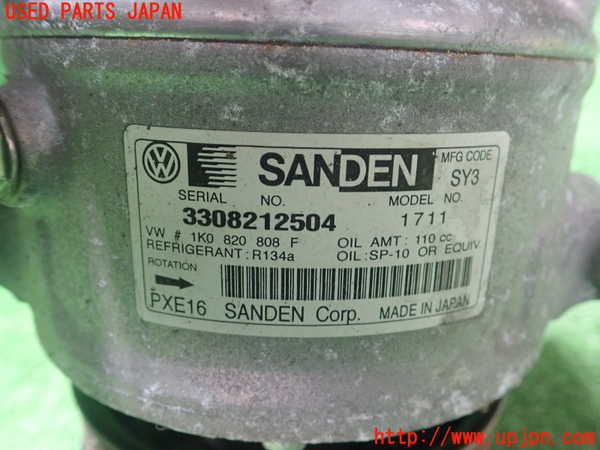 1UPJ-24986025]VW ゴルフ R32(1KBUBF)エアコンコンプレッサー 中古_m0002.jpg