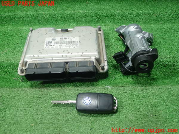 1UPJ-24986110]VW ゴルフ R32(1KBUBF)エンジンコンピューター 中古_m0001.jpg