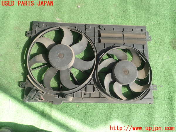1UPJ-24986836]VW ゴルフ R32(1KBUBF)電動ファン1 中古_m0001.jpg