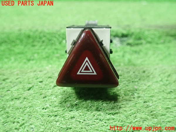 1UPJ-24986290]VW ゴルフ R32(1KBUBF)ハザードスイッチ 中古_m0001.jpg