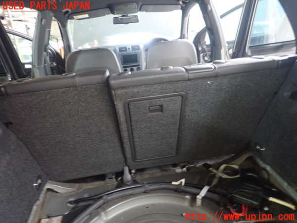 1UPJ-24987385]VW ゴルフ R32(1KBUBF)リアシート 中古_m0002.jpg