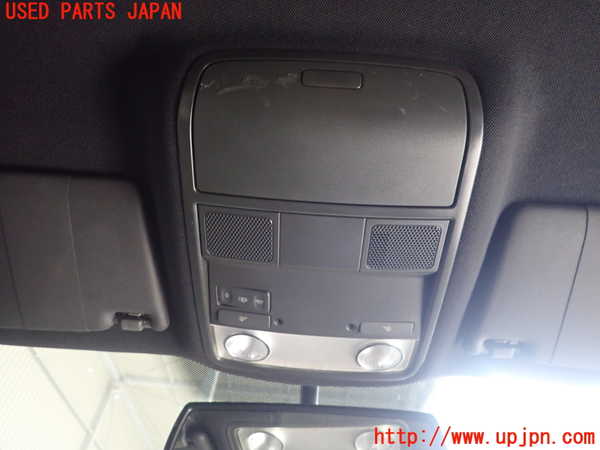 1UPJ-24986411]VW ゴルフ R32(1KBUBF)ルームランプ1 (1列目) 中古_m0001.jpg