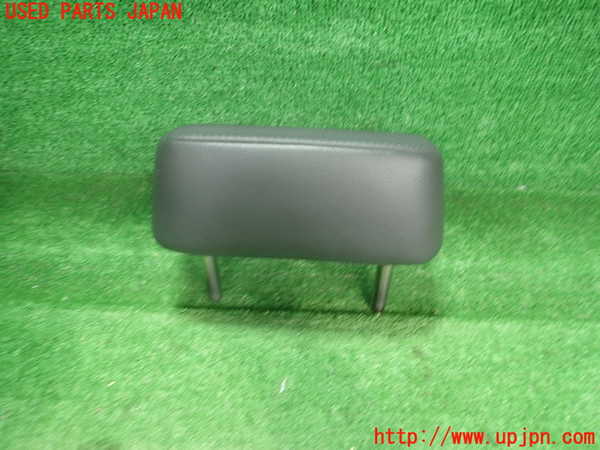 1UPJ-24987130]VW ゴルフ R32(1KBUBF)真中2列目ヘッドレスト 中古_m0002.jpg