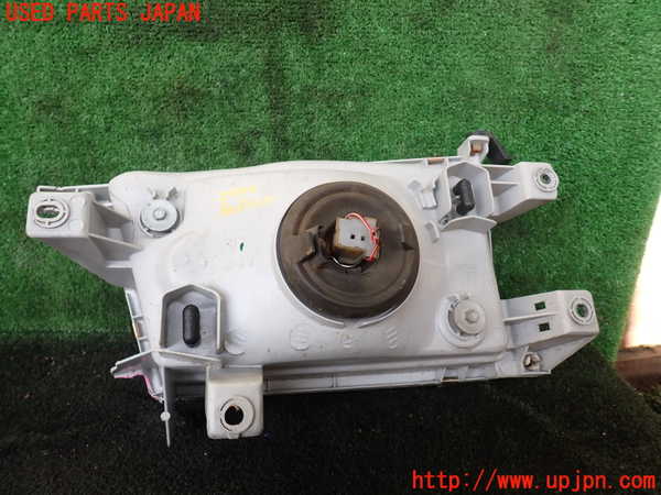 1UPJ-24991130]ハイラックスサーフ(KZN185W)右ヘッドライト ハロゲン 中古_m0003.jpg