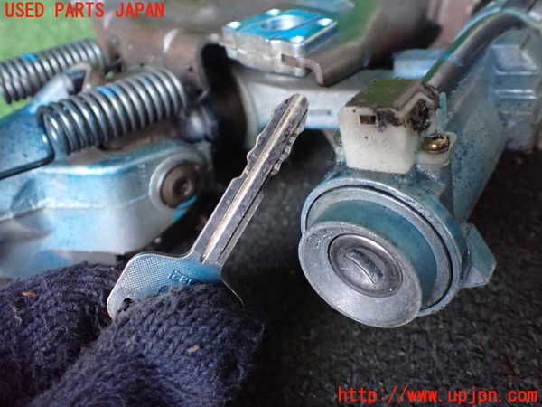 1UPJ-24994260]ハイラックスサーフ(KZN185W)ステアリングシャフト 中古_m0002.jpg