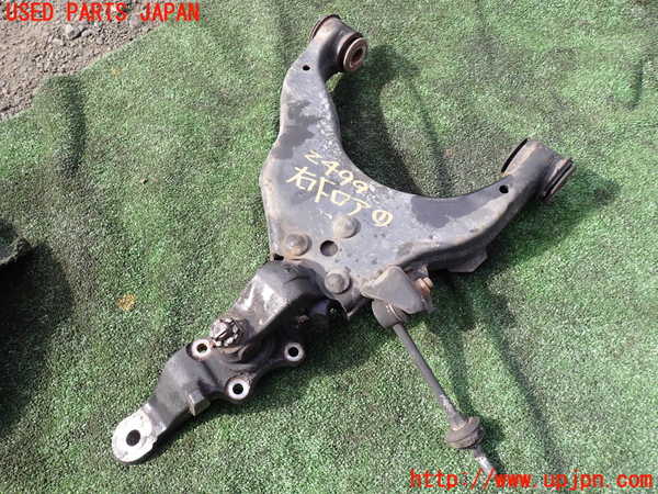 5UPJ-24995176]ハイラックスサーフ(KZN185W)右フロントロアアーム1 中古_m0002.jpg