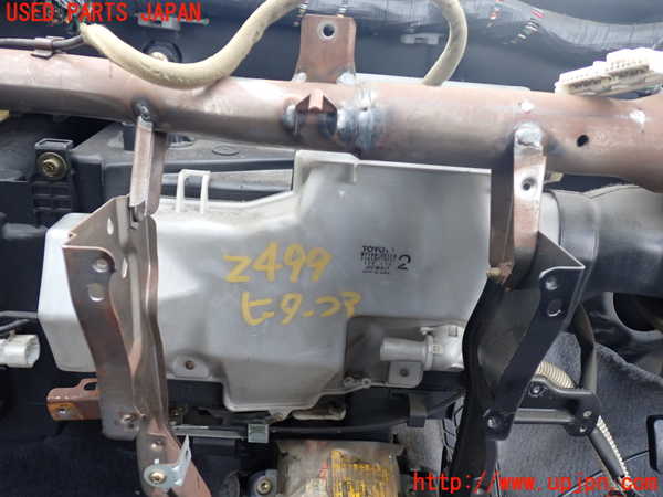 1UPJ-24996100]ハイラックスサーフ(KZN185W)ヒーターコア 中古_m0001.jpg