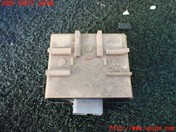 1UPJ-24996146]ハイラックスサーフ(KZN185W)コンピューター1 85914-35010 中古_m0003.jpg