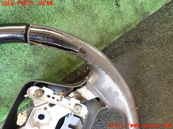 1UPJ-24997855]ハイラックスサーフ(KZN185W)ステアリングホイール 中古_m0002.jpg