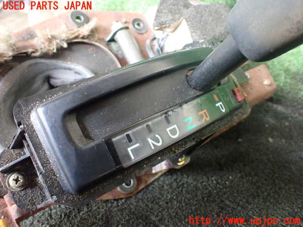 5UPJ-24997555]ハイラックスサーフ(KZN185W)ATシフトレバー 中古_m0003.jpg