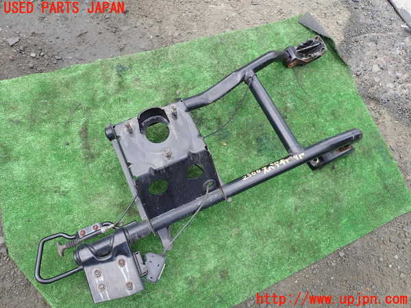 5UPJ-25001700]ハイラックスサーフ(RZN185W)スペアタイヤキャリア 中古_m0001.jpg