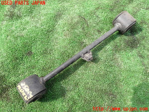 5UPJ-25005156]ハイラックスサーフ(RZN185W)左リアアッパーアーム1 中古_m0001.jpg