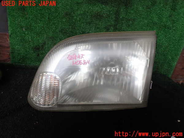 1UPJ-25011132]ハイエースワゴン100系(KZH106W)左ヘッドライト ハロゲン 中古_m0001.jpg