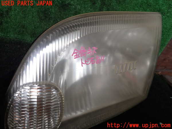 1UPJ-25011132]ハイエースワゴン100系(KZH106W)左ヘッドライト ハロゲン 中古_m0002.jpg