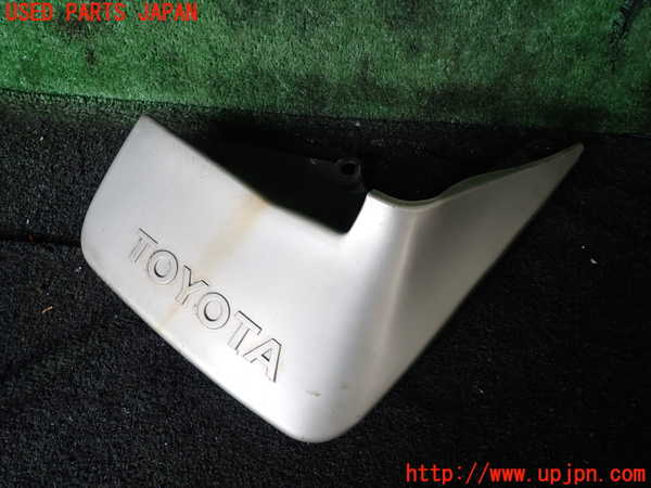 1UPJ-25011454]ハイエースワゴン100系(KZH106W)右リアマッドガード(泥除け) 中古_m0003.jpg