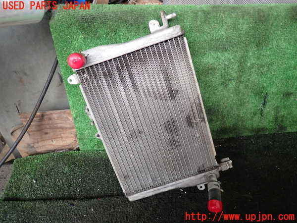 1UPJ-25012322]ハイエースワゴン100系(KZH106W)ラジエーター2 (インタークーラー用) 中古_m0001.jpg