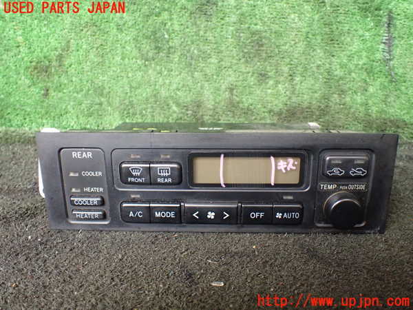 5UPJ-25016066]ハイエースワゴン100系(KZH106W)エアコンスイッチ1 中古_m0001.jpg