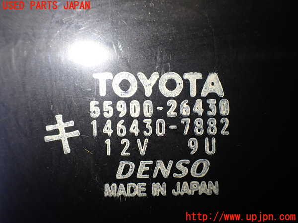 5UPJ-25016066]ハイエースワゴン100系(KZH106W)エアコンスイッチ1 中古_m0004.jpg