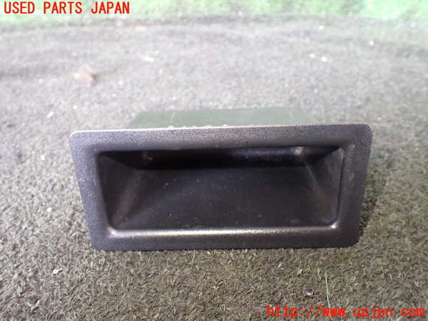 1UPJ-25017842]ハイエースワゴン100系(KZH106W)小物入れ2 中古_m0001.jpg