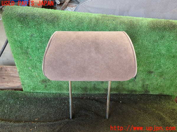 1UPJ-25017040]ハイエースワゴン100系(KZH106W)運転席ヘッドレスト 中古_m0001.jpg