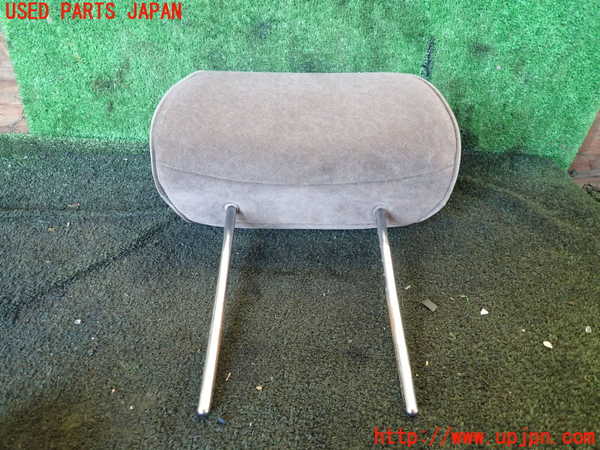 1UPJ-25017040]ハイエースワゴン100系(KZH106W)運転席ヘッドレスト 中古_m0003.jpg